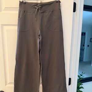 Lululemon Athletica Charcoal pant